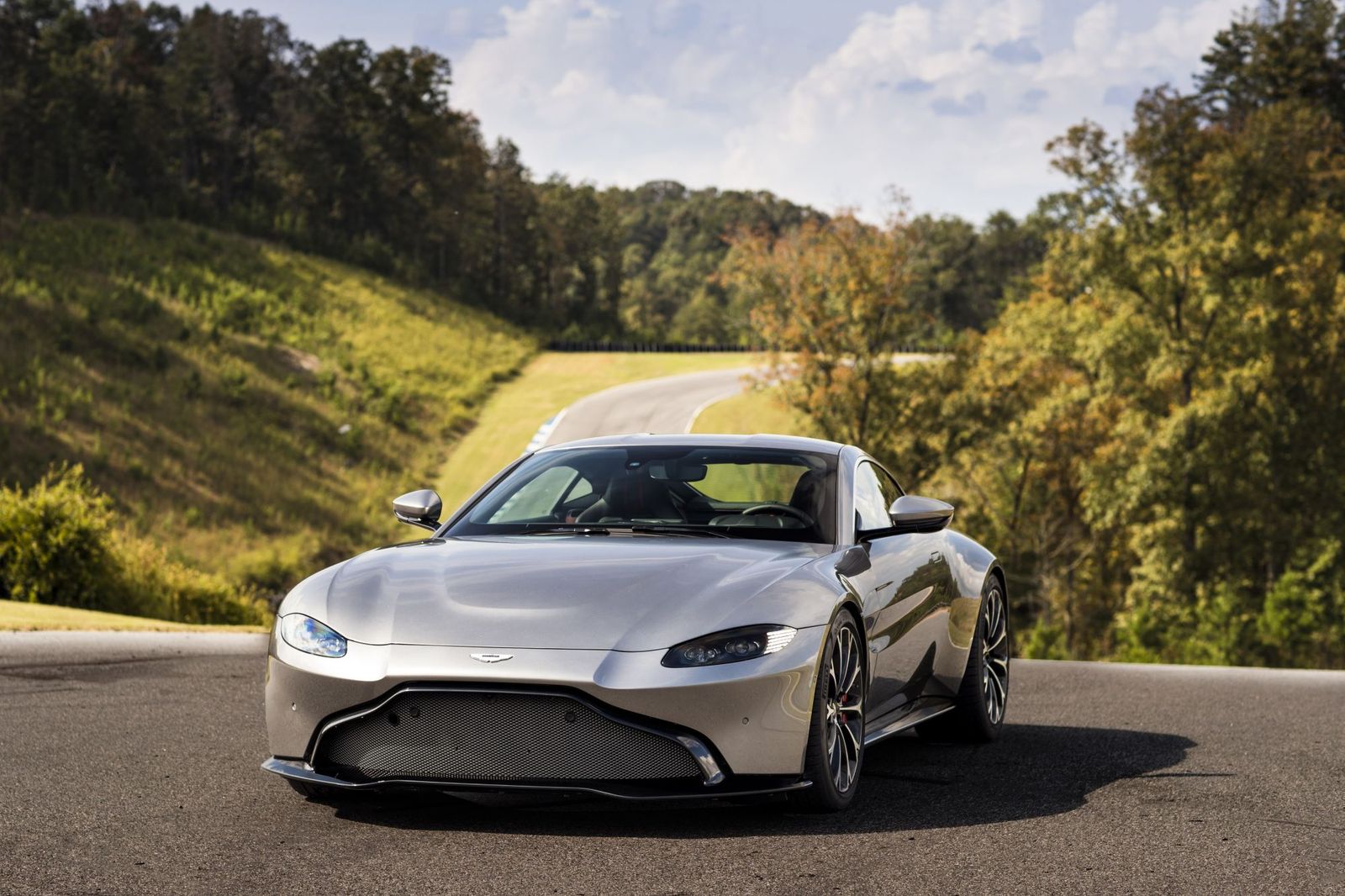 Aston Martin Vantage