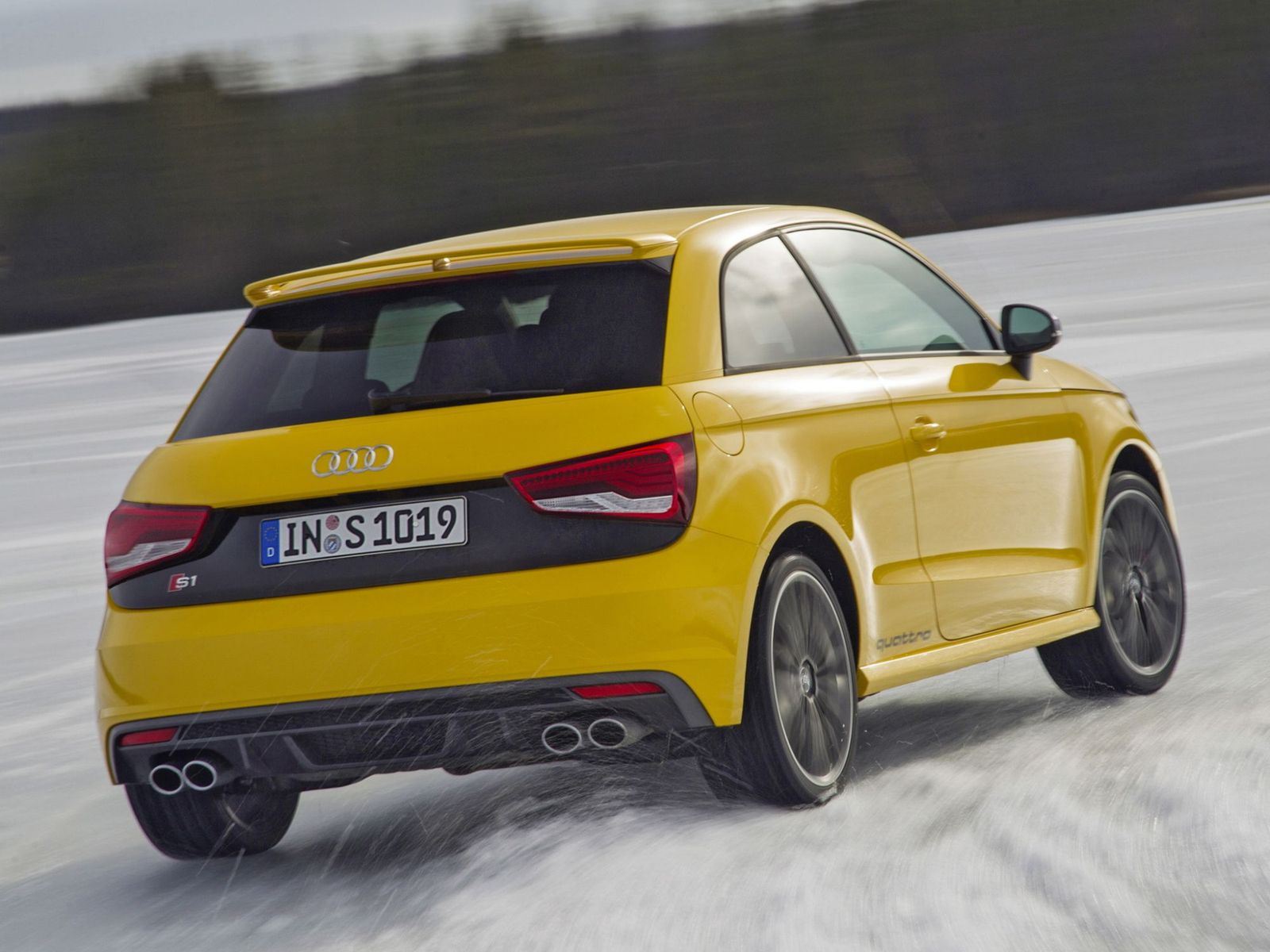 AUDI%2FS1%2Fhatchback%2F3%2F2014%2Fde%2Fexterior-photos%2Fo%2FAUDI%20S1%208X%20HATCHBACK%203%20DOOR%202.0%20TFSI%20QUATTRO%20170%20kW%202015_2016_2017_2018%2006.jpg