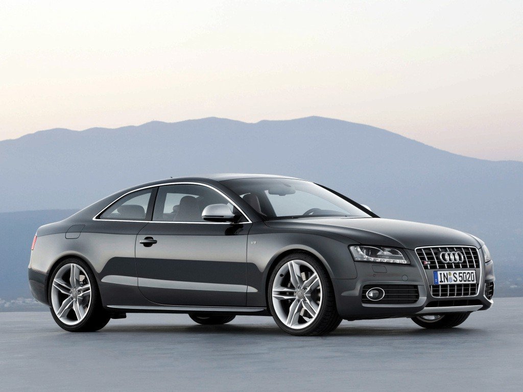 Audi S5 2 Door Coupe / Audi Marks The End Of The V8 Powered S5 Coupe With A Special Edition