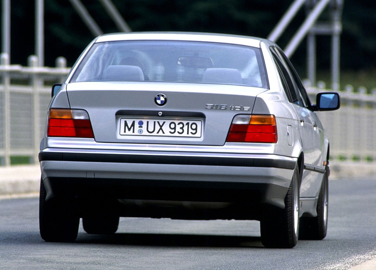 bmw-series-3-sedan-4-doors-1994-model-ex