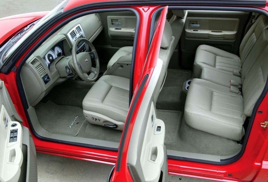 Dodge Dakota