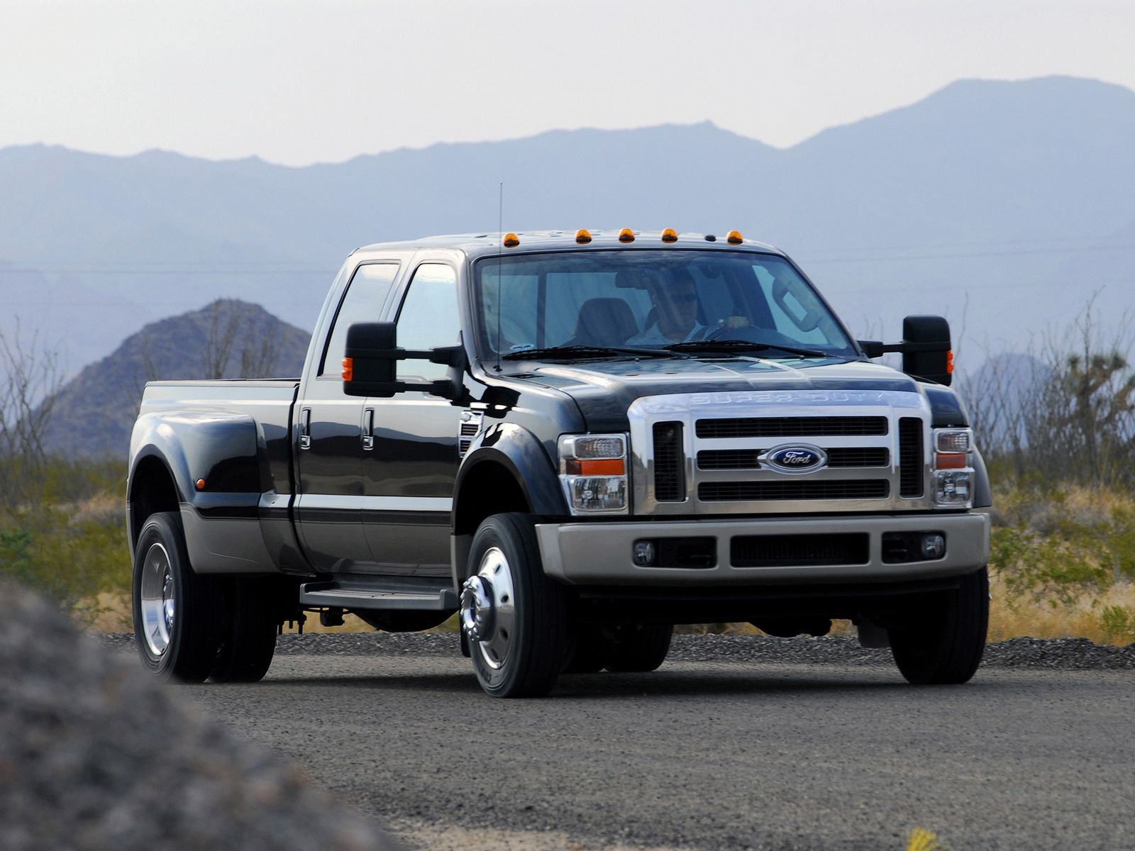 Ford F 450 Super Duty Chassis Cab