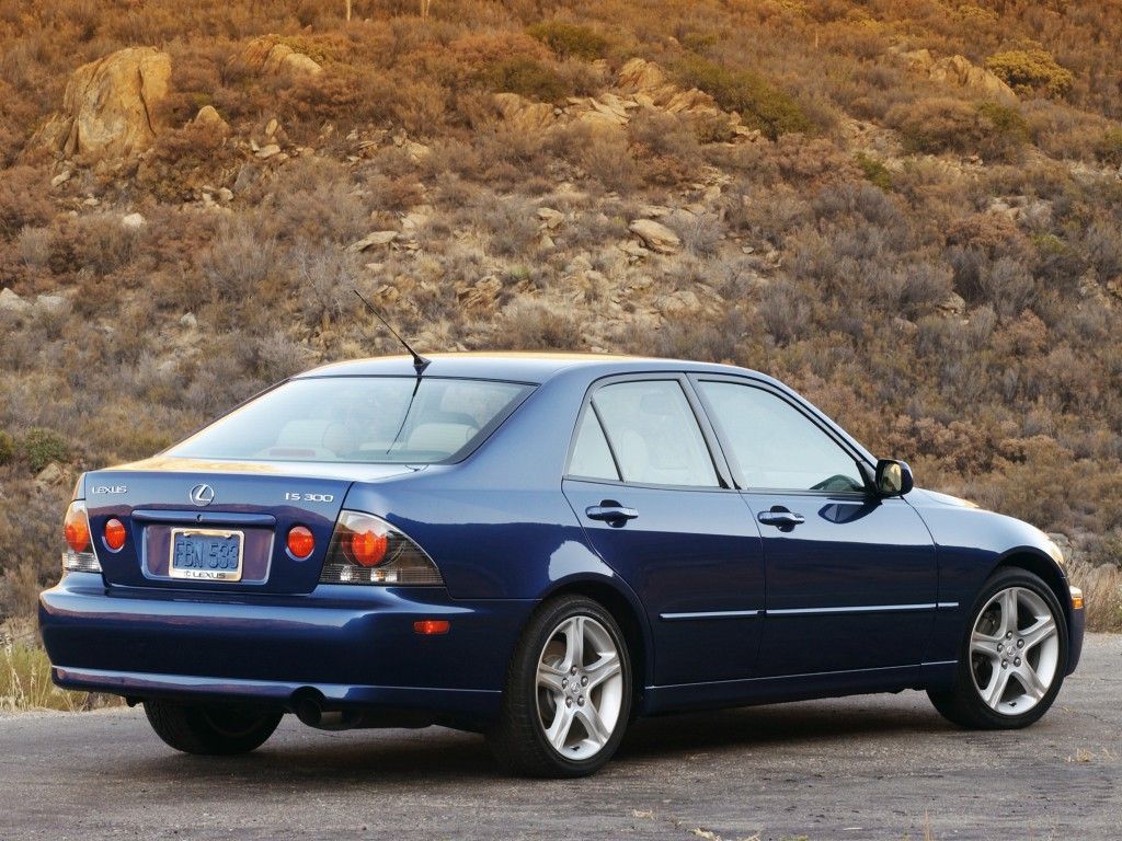 Lexus Is300