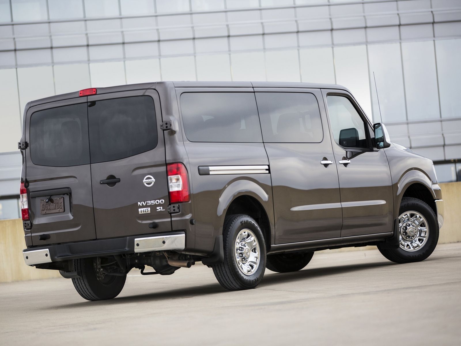 2012 nissan nv cargo passenger van