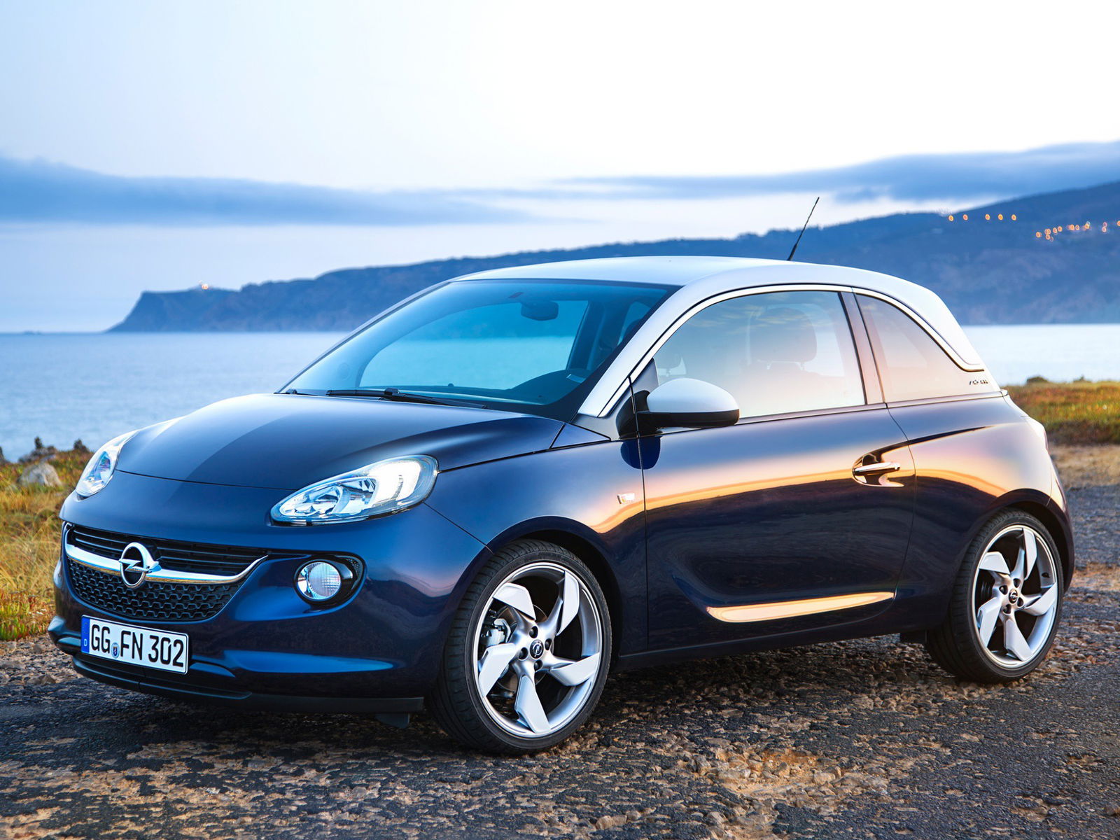 Opel Adam