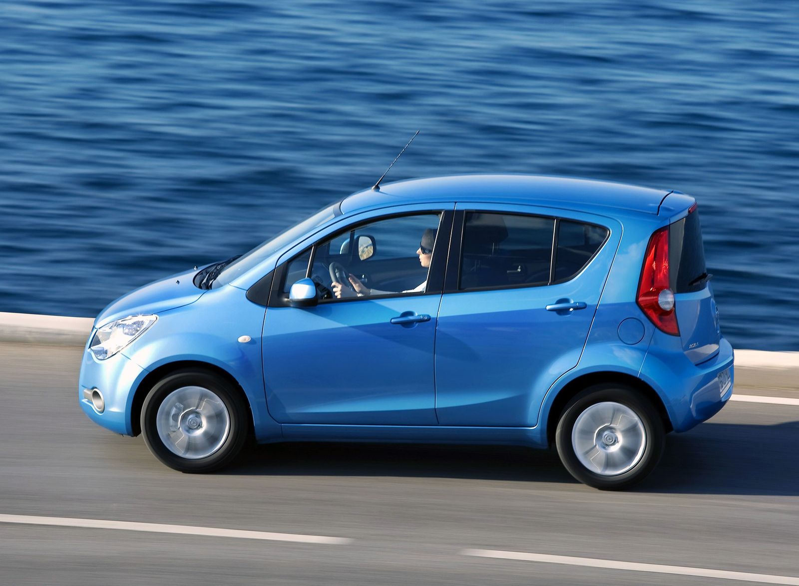 Opel Agila