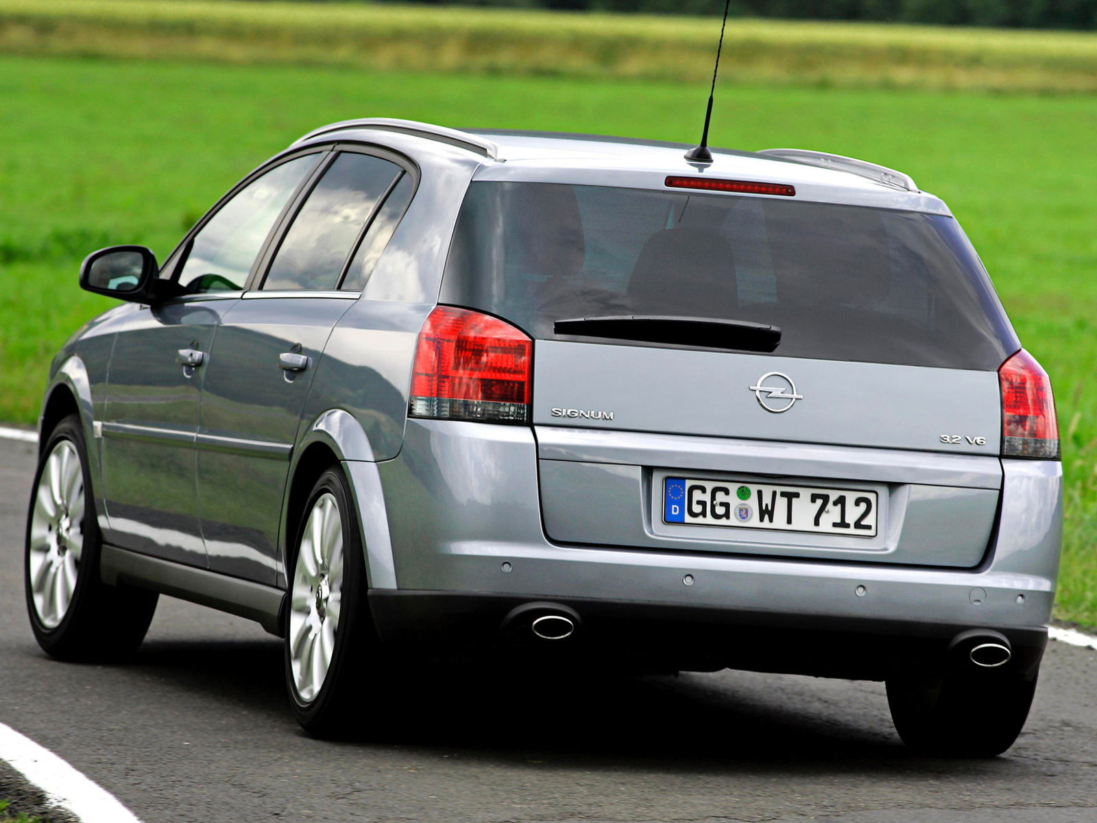 Opel Signum