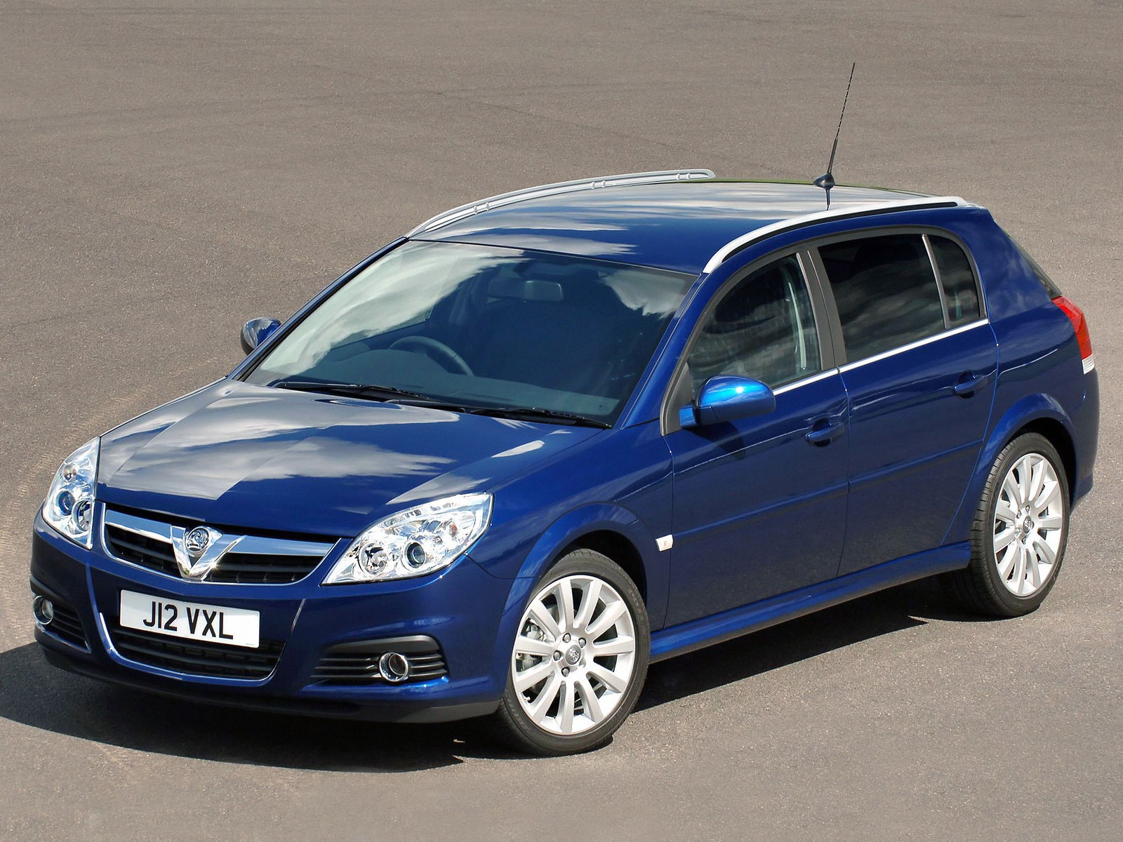 Vauxhall Signum