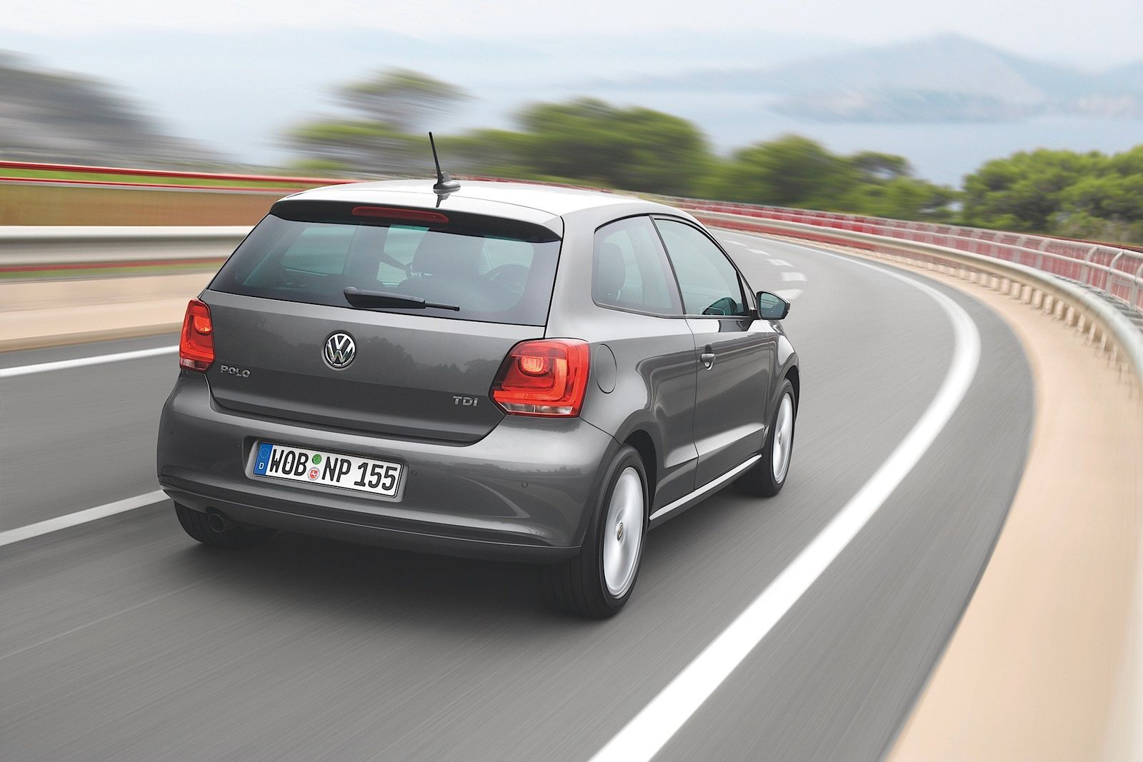 volkswagen polo gray color
