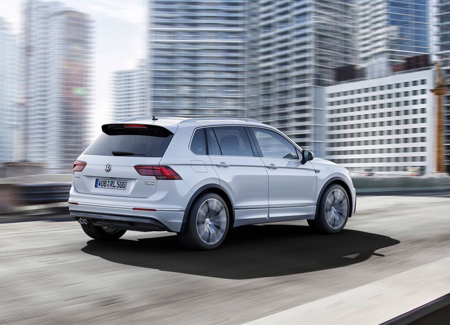 volkswagen tiguan r line sport