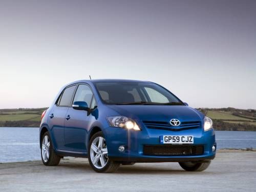 Toyota auris e150
