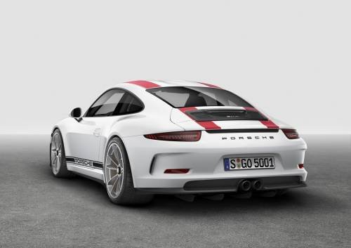 Porsche creates a purist’s 911: say “Hello” to the manual 911 R