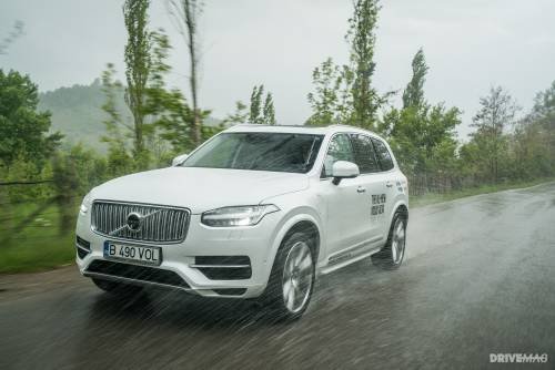 2016 Volvo XC90 T8 Twin Engine Test Drive: Gentle Giant