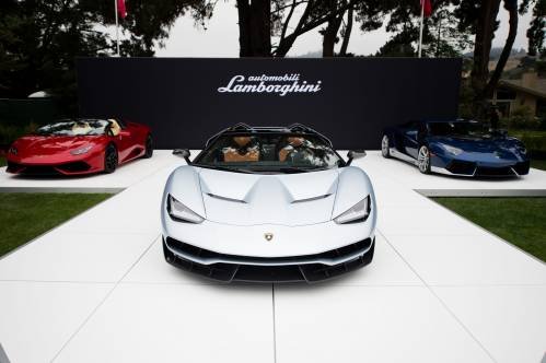Lamborghini Centenario Roadster Looks Ready to Call the Paparazzi on Itself in Pebble Beach