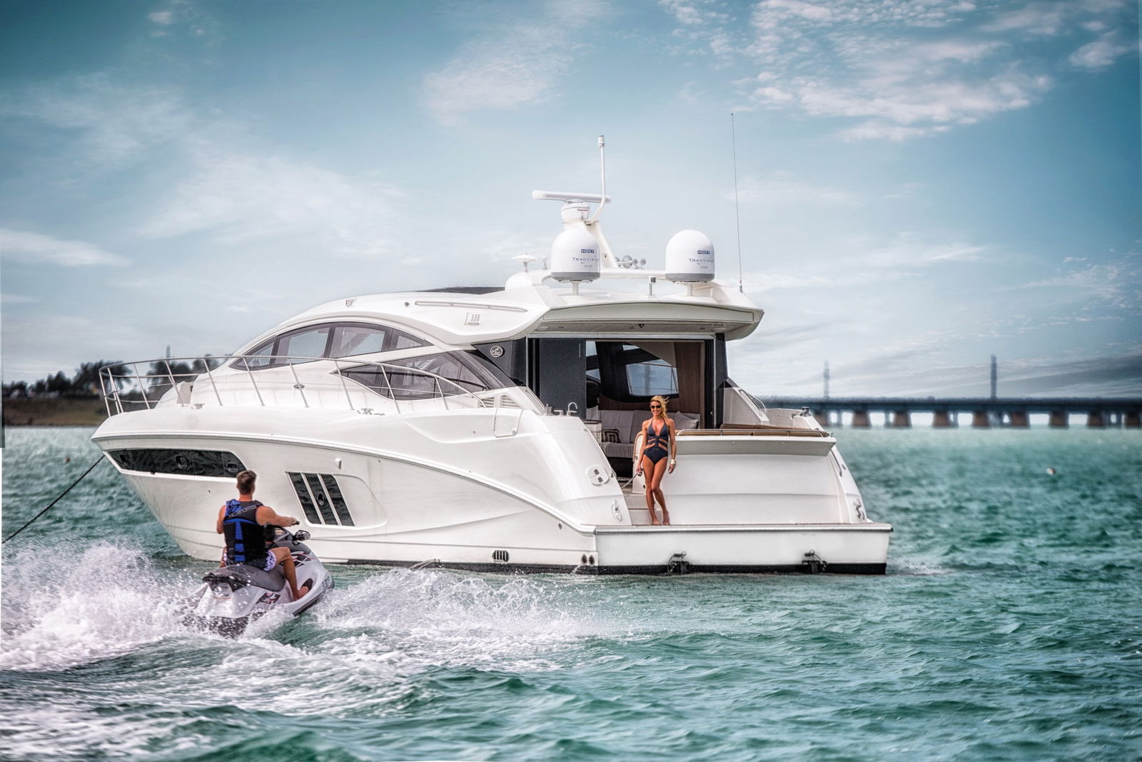 l590 yacht