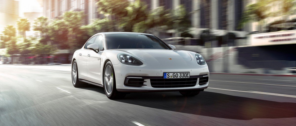 Porsche Panamera To Plug Into Paris Motor Show With Efficient And Lig