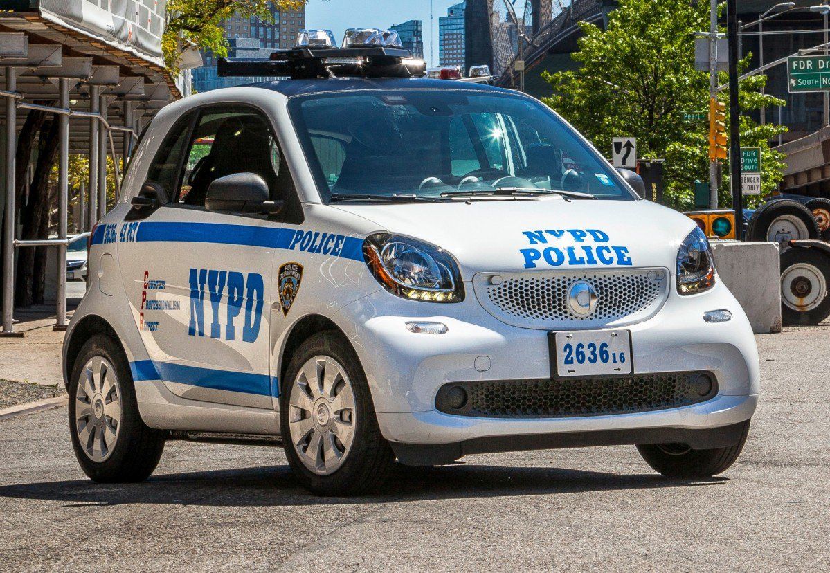 The Smart Fortwo Is Now an NYPD Patrol Car So You Might as Well Call...
