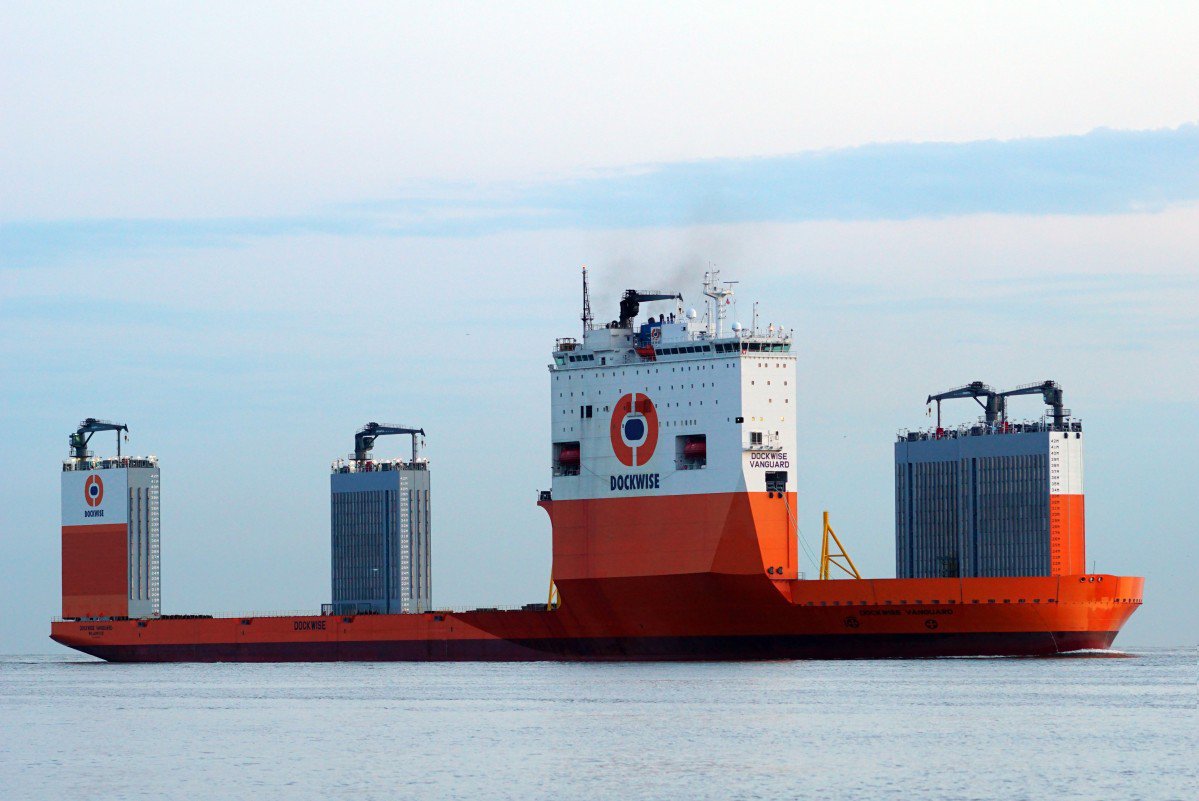 Dockwise Vanguard Is The Goliath Of The Seas