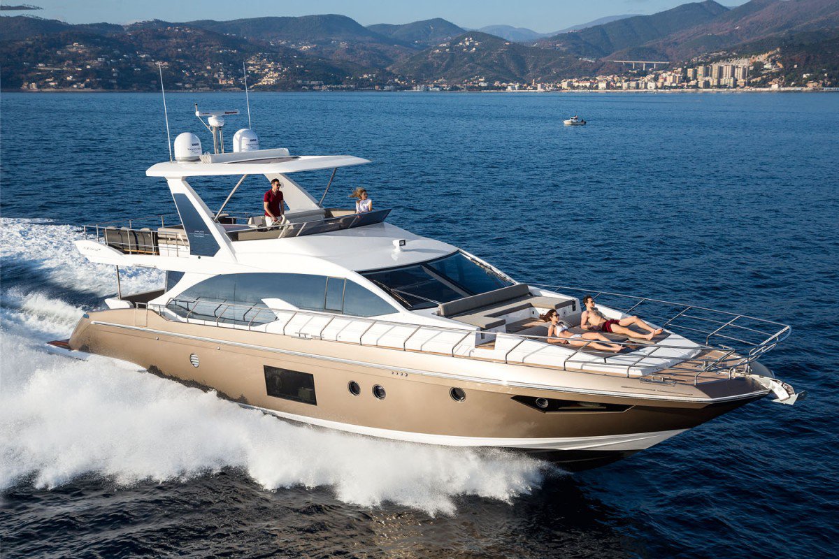 azimut yacht group