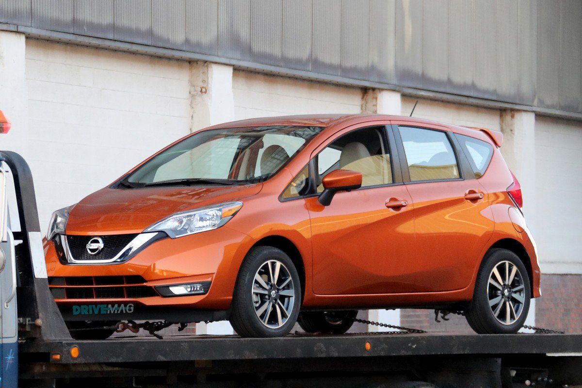 17 Nissan Versa Note Rides Disrobed In Detroit