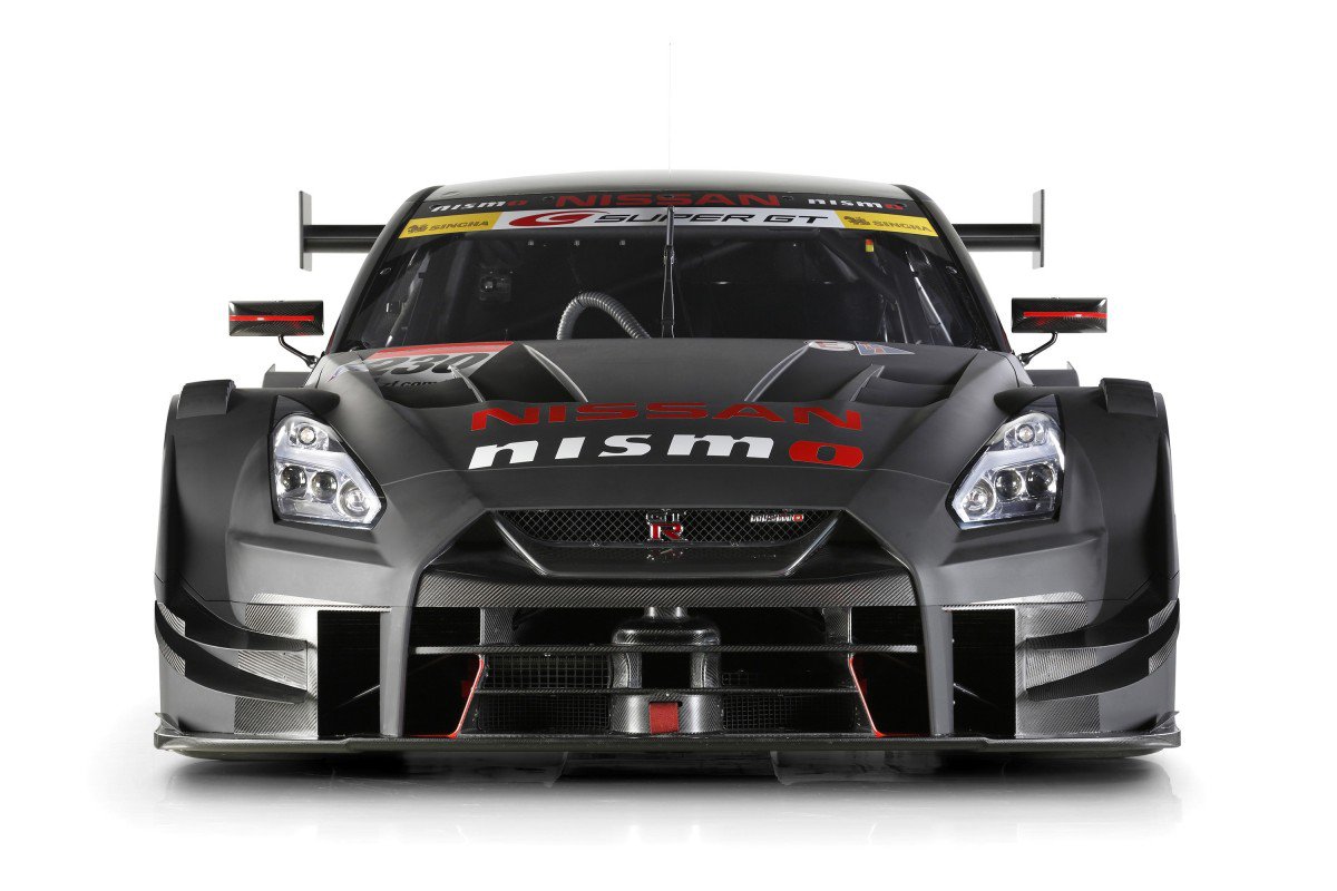 Nissan Gt R Nismo Gt500 Gears Down For Japan S 17 Super Gt