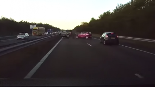 Updated Tesla Autopilot Detects and Avoids Nasty Crash on Dutch Highway
