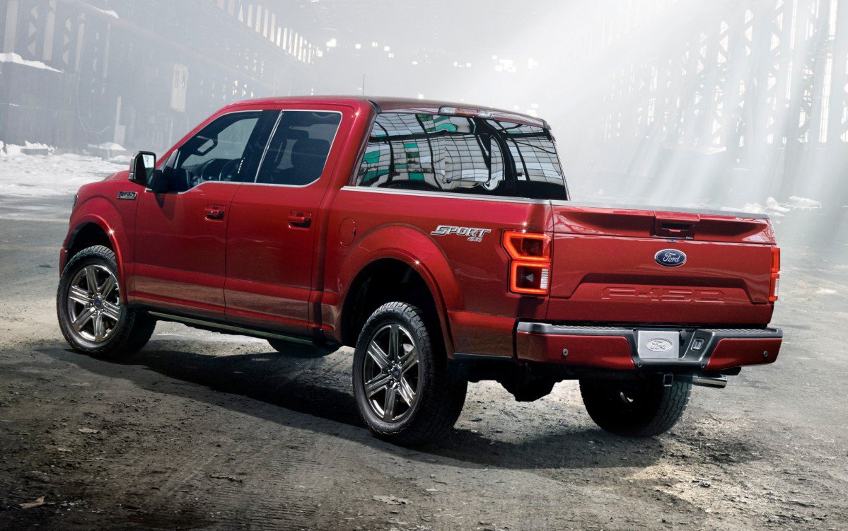 Facelifted 2018 Ford F-150 Gets Its First-Ever Turbo Diesel Engine