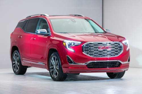 All-New 2018 GMC Terrain Shows its Brash Face, Downsized Engines in Detroit