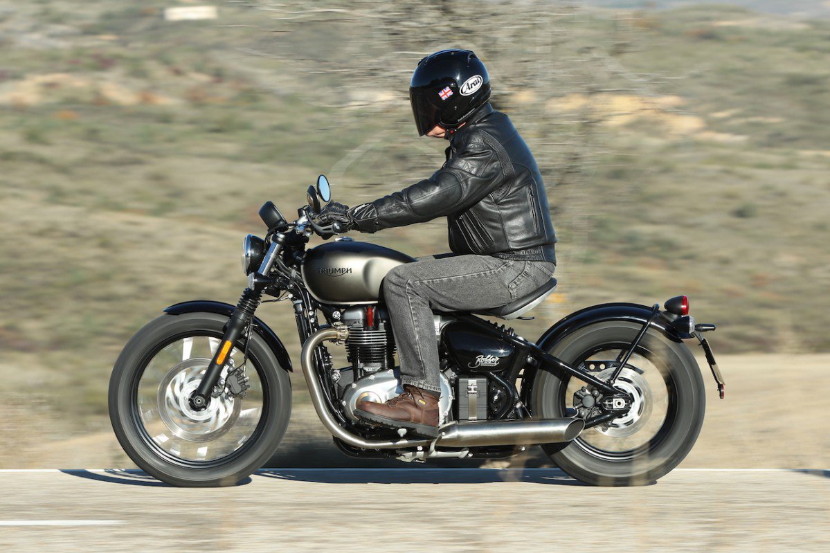 Triumph Bonneville Bobber Test So Cool So Comfortable