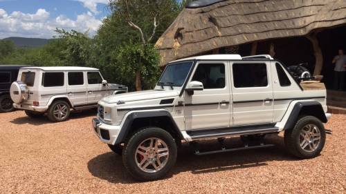 Mercedes-Maybach G650 Comes in Landaulet Body Style