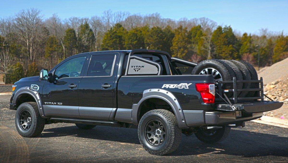 2017 nissan titan pro 4x accessories