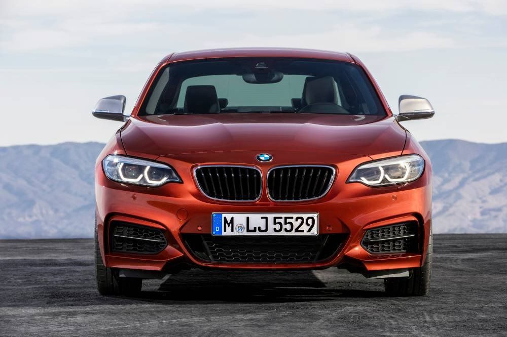 Bmw Subtly Refreshes The 2 Series Coupe Cabriolet And Full Blooded M