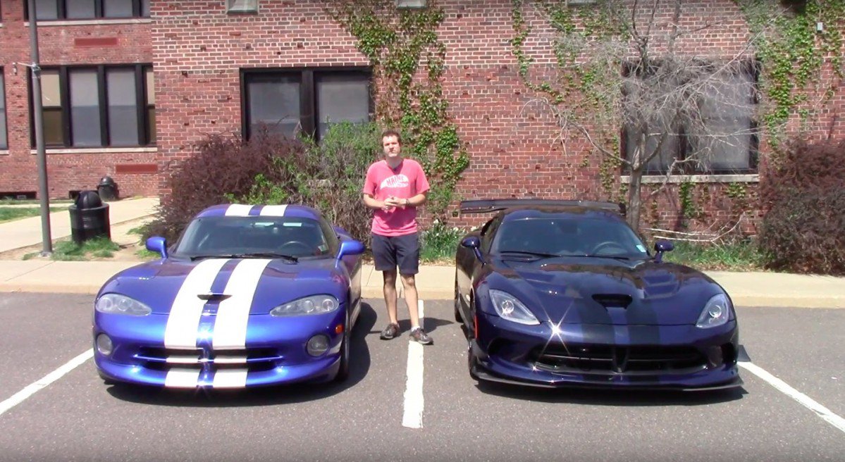 1997 dodge viper gts takes on modern day 2016 viper acr 1997 dodge viper gts takes on modern