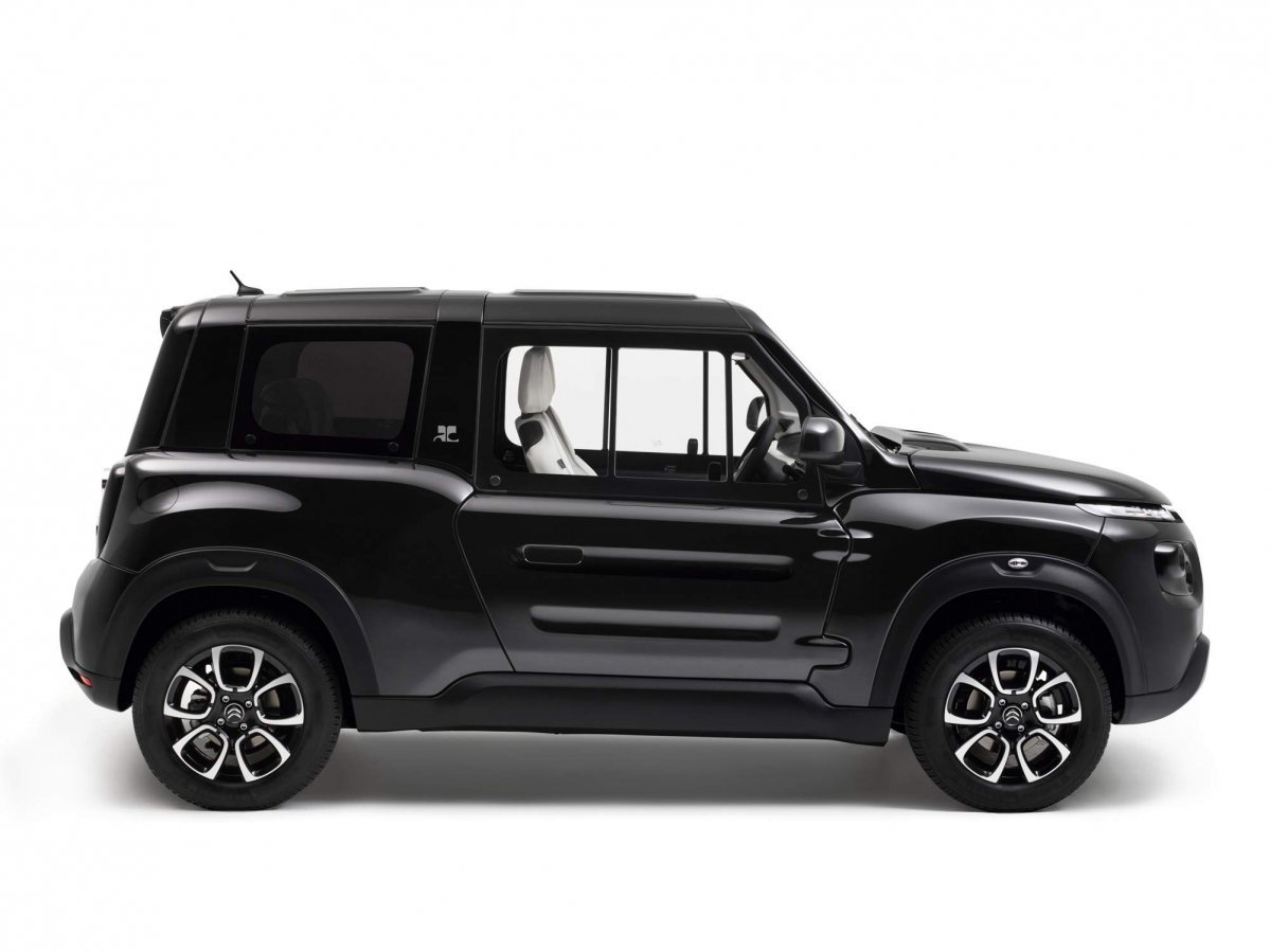 Citroen E Mehari Styled By Courreges Gains Rigid Hard Top Side Win