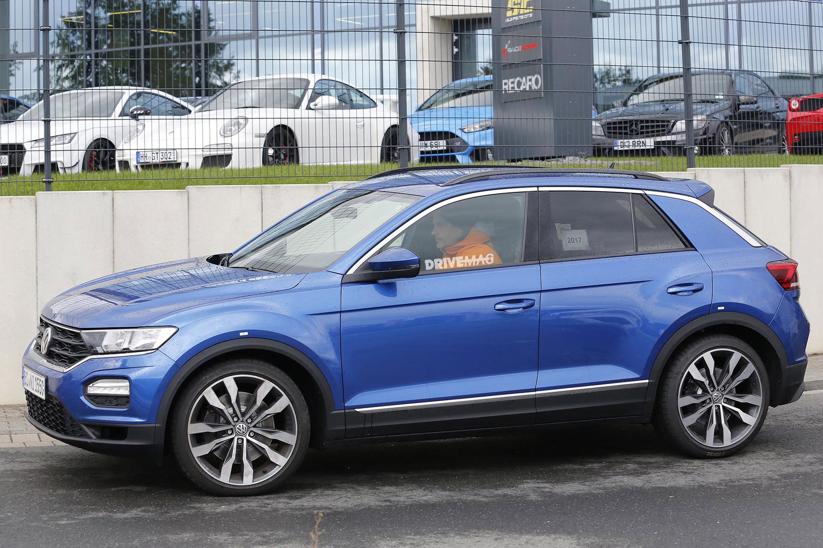 VW T-Roc R first spy shots | DriveMag Cars