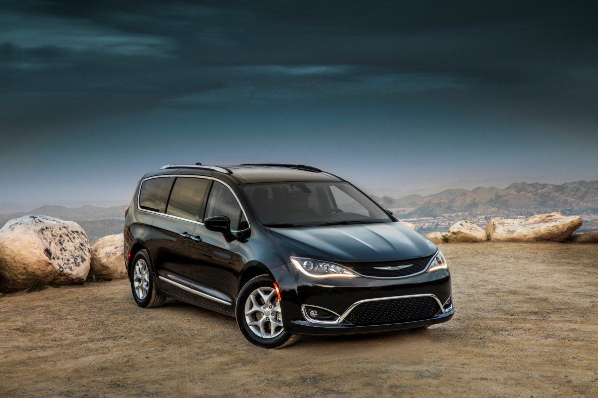 Fiat Chrysler Recalls 50 000 Pacifica Models