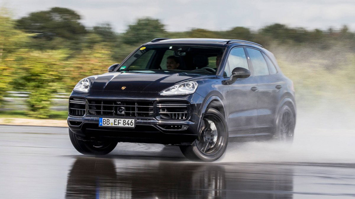 porsche cayenne big wheels