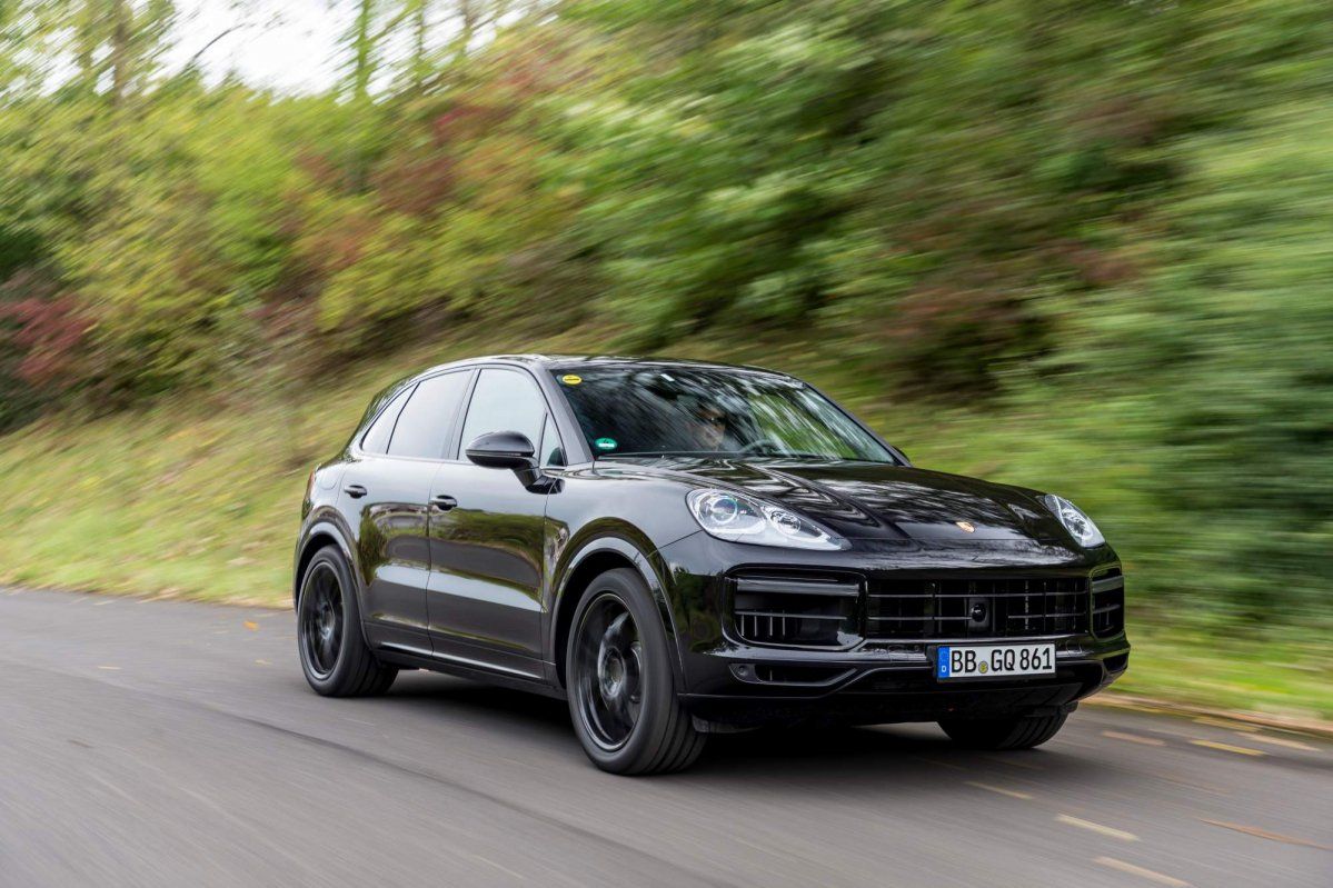 We ride shotgun in the all-new 2018 Porsche Cayenne on and off-road