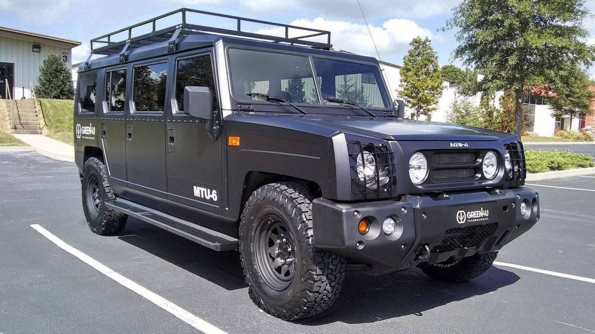 Green4u Technologies Releases Two All Electric Suvs With Six Doors