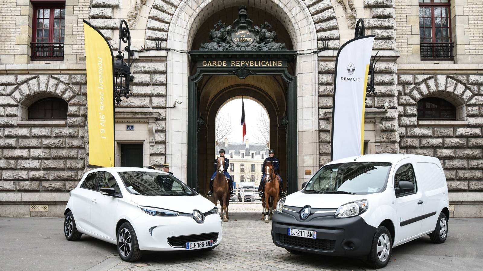 Even French authorities get their electric cars