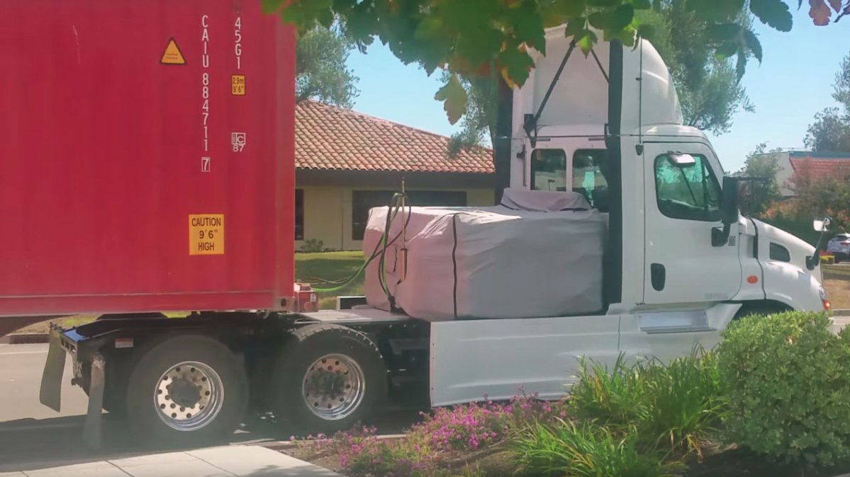 Possible Tesla Semi Mule Spotted Testing