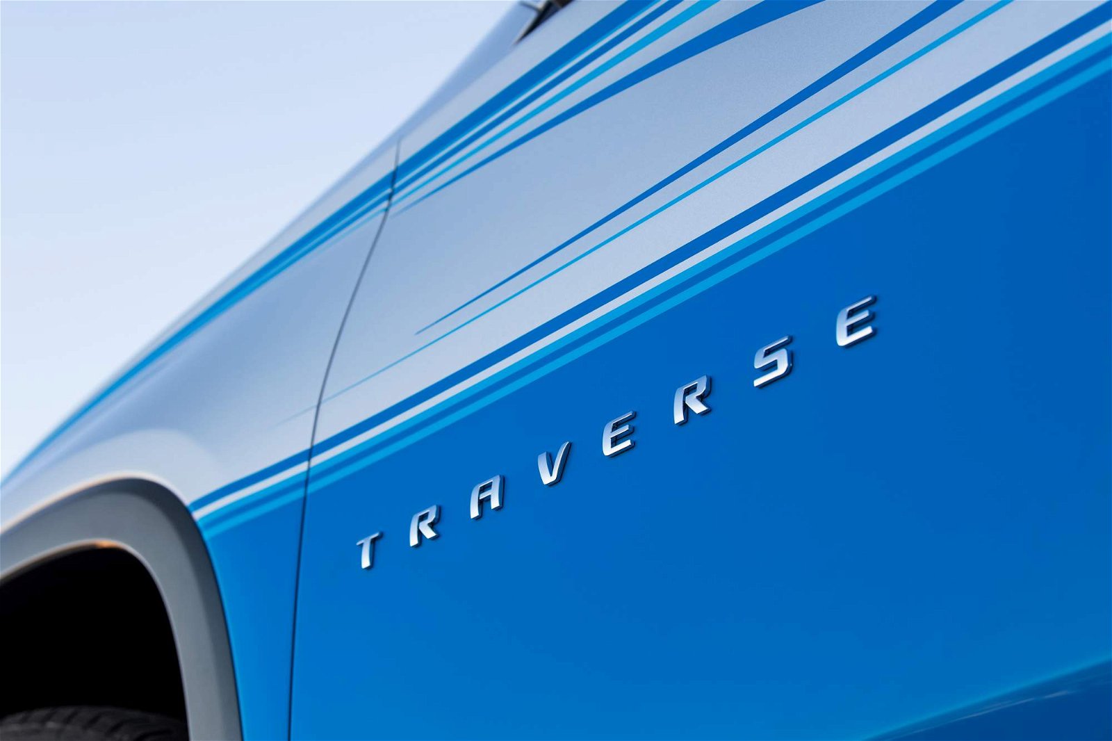 2018-Chevrolet-Traverse-SUP-Concept-5