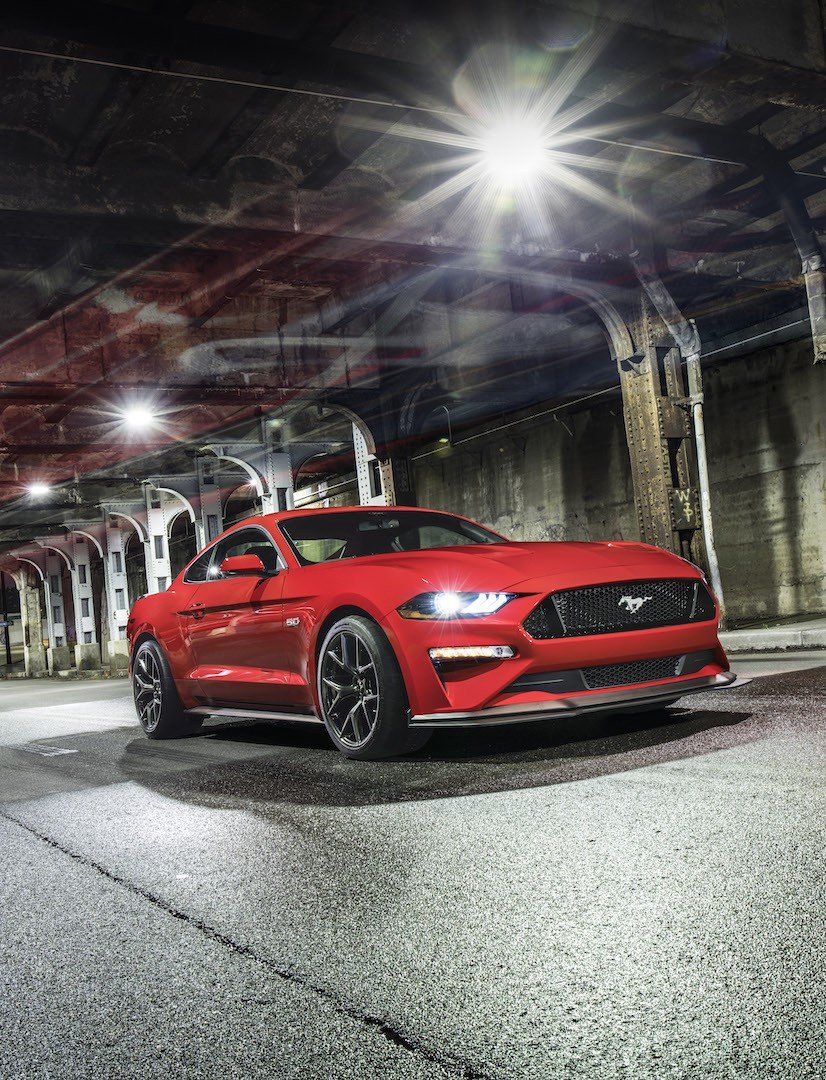 Mustang-Performance-Pack-Level-2(2)