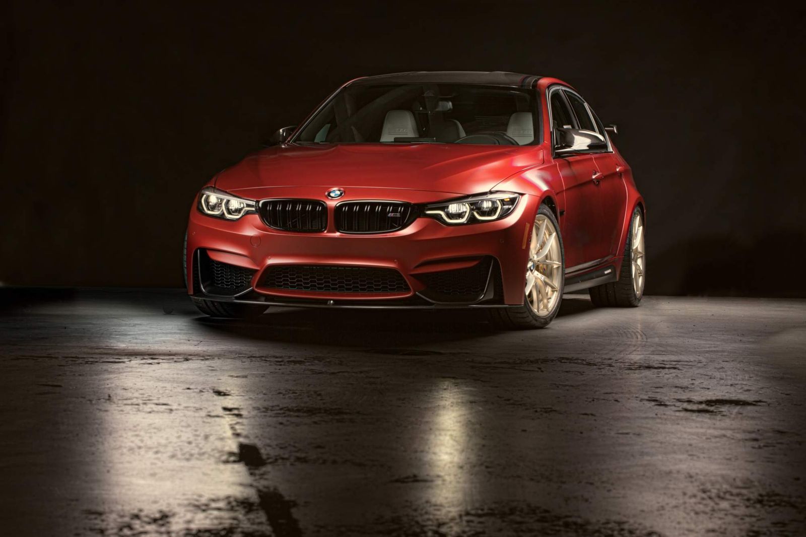 2018-BMW-30-Years-American-Edition-1