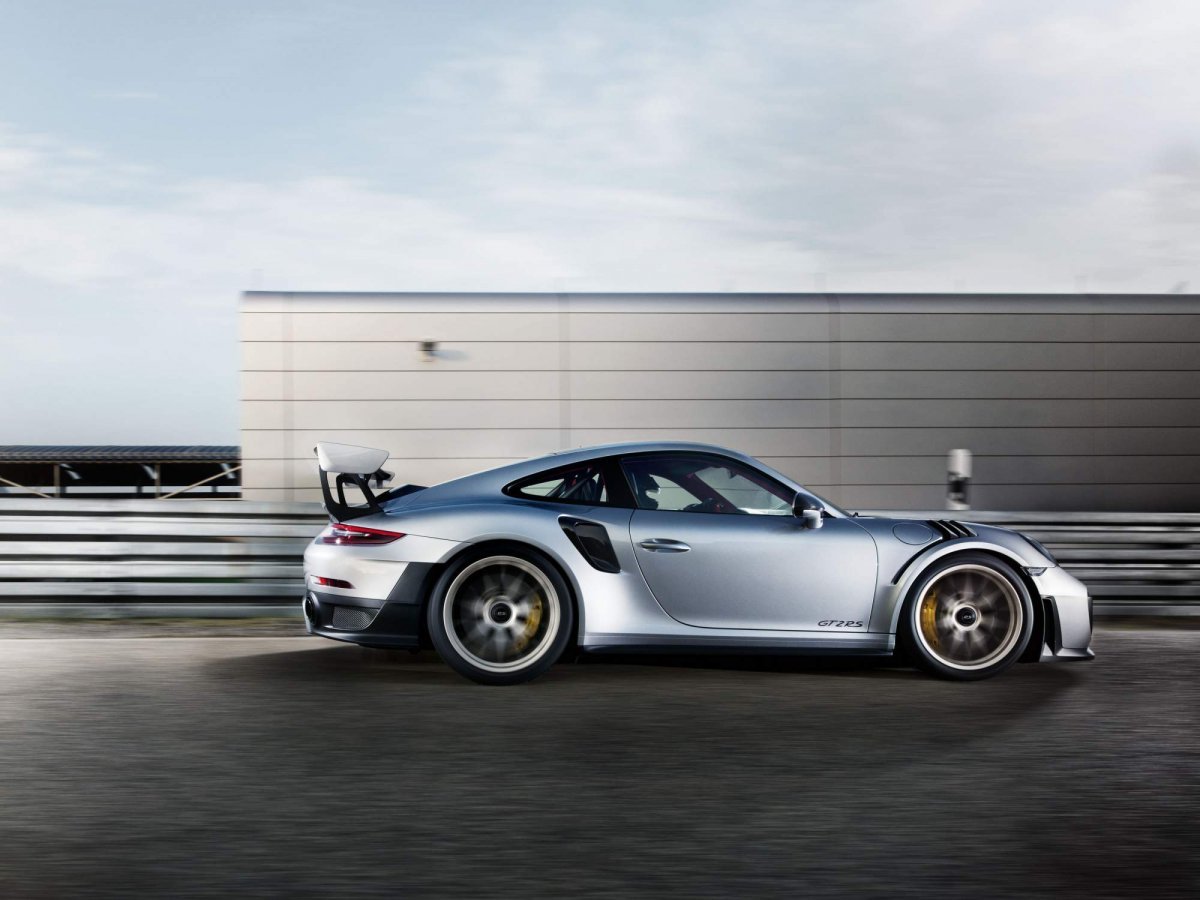 2021 porsche race lab calendar Porsche Has Released Its 2018 Race Lab Calendar 2021 porsche race lab calendar