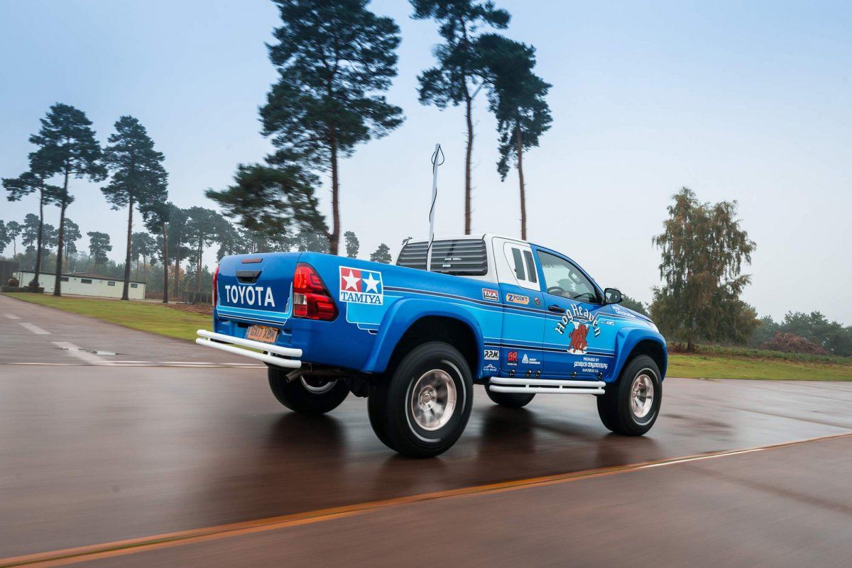 tamiya hilux bruiser