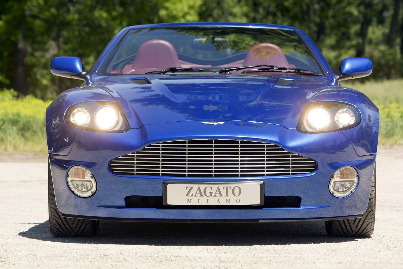 2004-Aston-Martin-V12-Vanquish-Roadster-Zagato-8
