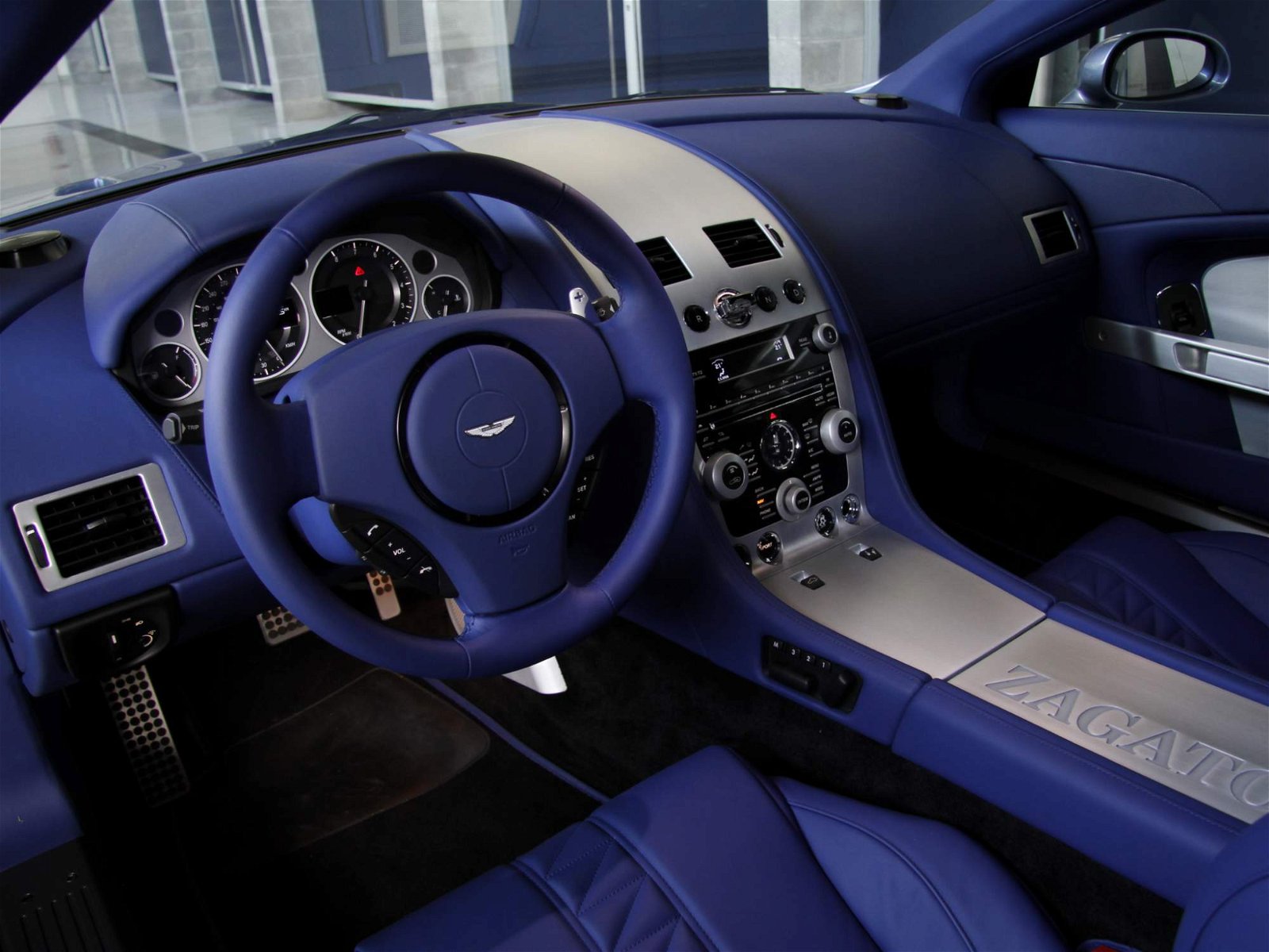 2013-Aston-Martin-DBS-Coupe-Centennial-2
