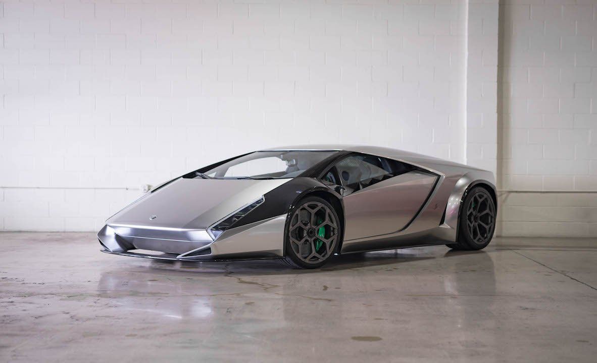 Kode 0 700 Hp Supercar Pays Jay Leno S Garage A Visit