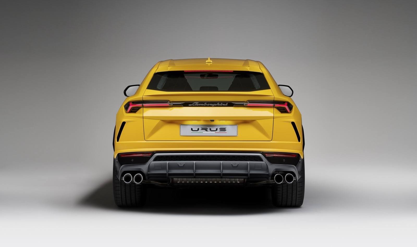 Lamborghini Urus 2018 06